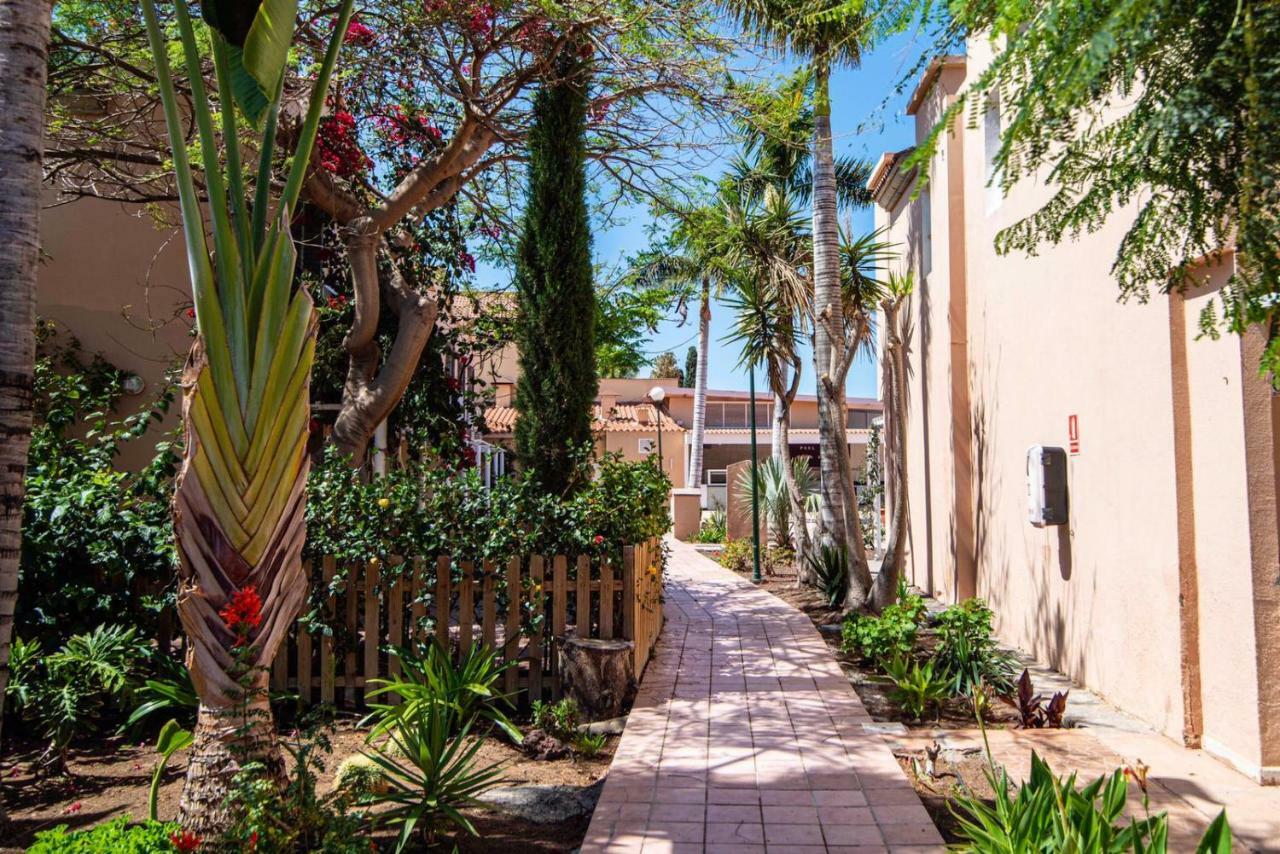Ibiscus Bungalow Maspalomas Maspalomas  Buitenkant foto